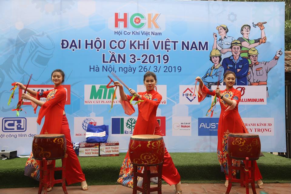 HỘI THI TAY NGHỀ GIA CÔNG INOX